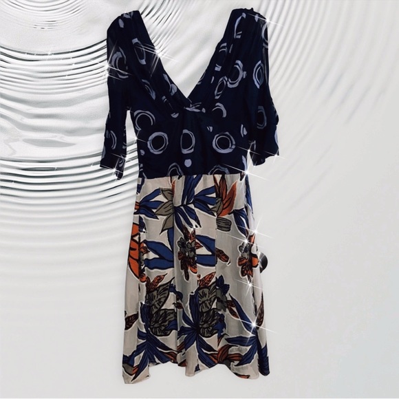 🏷️ SAVE THE QUEEN gorgeous midi dress sz Med! - Picture 4 of 6